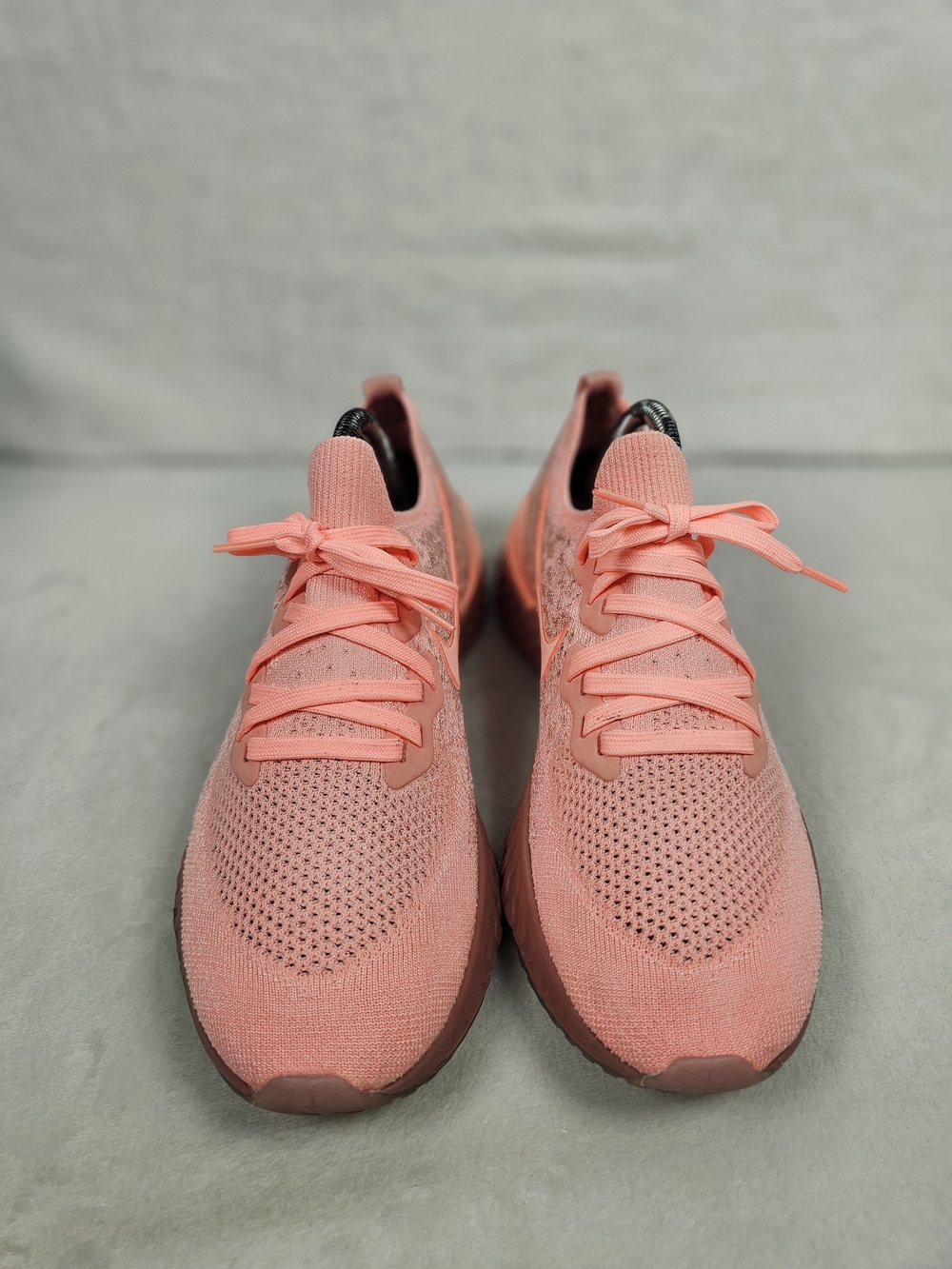 Nike Epic React Flyknit 2 Womens Size 10.5 US Pink Tint Running Shoes BQ8927-600 - Picture 5 of 10